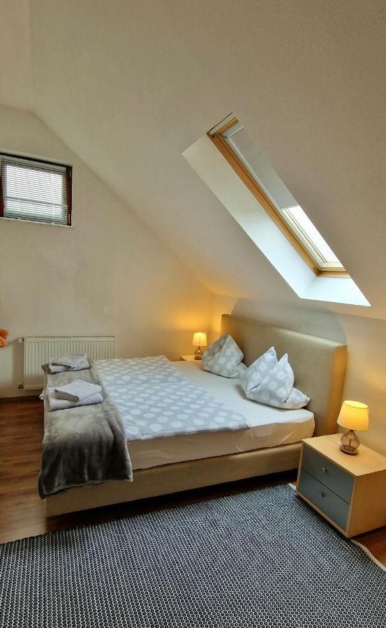 Privatwohnung Rybczynski Undenheim Exteriér fotografie