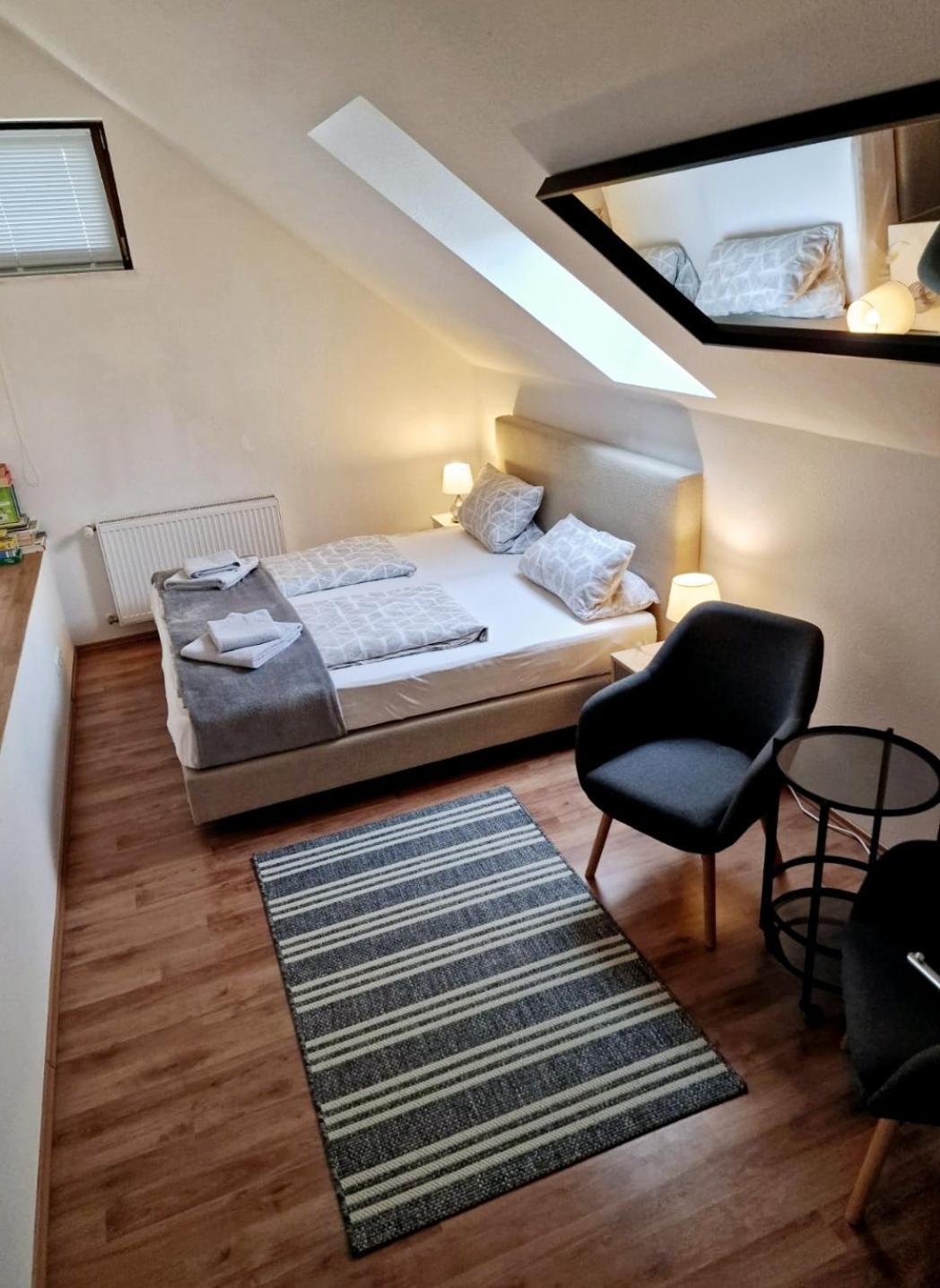 Privatwohnung Rybczynski Undenheim Exteriér fotografie